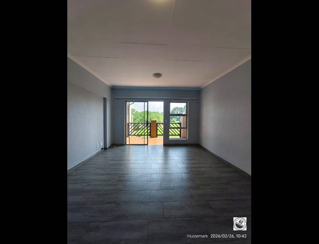 2 BEDROOM APARTMENT FOR SALE IN CLAVADEL RIVER LODGE